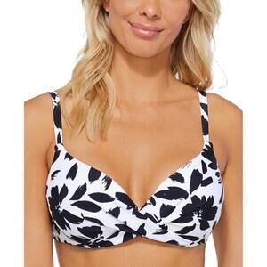 Island Escape GeminiPrinted Twist-Detail
Bikini Top, Women's Swimsuit swimwear